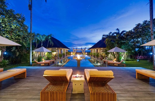 Munggu Villa | Elegance in Every Sunset – Bali Villa 1047