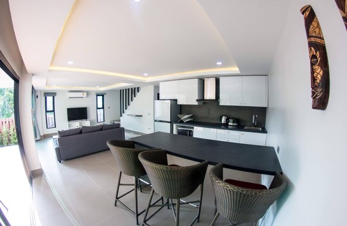 Ko Chang Villa | Elegance Pool Villas, the ultimate experience of luxury close to White Sands
