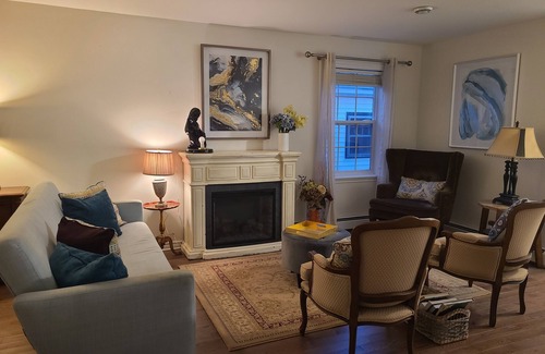 Halifax House | Elegance & Style With Custom Canopy Beds