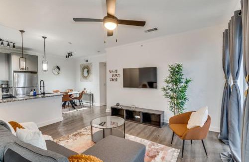 McNeil Apartment | Elegant 1BR with resort style pool near The Domain
