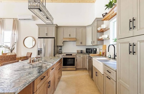 Sanford House | Elegant 2-bedroom 2-bathroom house in charming Sanford.