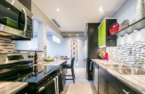 Jasper Place Condo | Elegant 2-bedroom condo with in-suite laundry