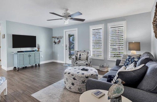 Grove City House | 🥇 Elegant 2bd home near Disney (CH854)