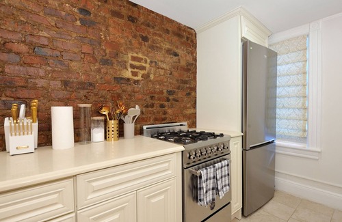 Little Italy Apartment | Elegant 2BR/1BA Apt in the Heart of NYC!