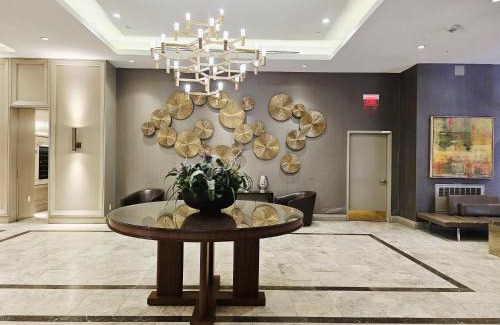 Bloor-Yorkville Apartment | Elegant 2BR & 2BA Retreat in Prime Yorkville, Downtown