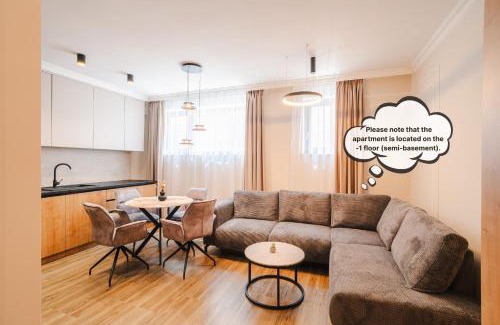 Cluj-Napoca Apartment | Elegant 2BR Escape - Zorilor Charm with Parking