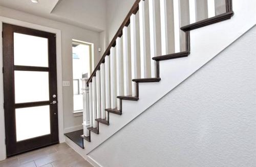 Tobin Hill House | Elegant 3 BED Home Walk To Riverwalk/Pearl/St Mary
