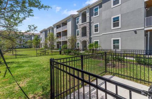 Melbourne Apartment | Elegant 3BR/2BA Condo Near Beaches & Attractions