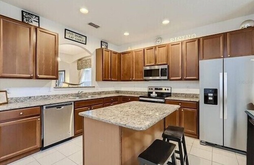 Watersong House | Elegant 6 Bed 4 1/2 Bath Pool Home, Privacy & Resort Amenities and Relaxation
