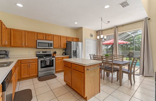 Solana House | Elegant 6 bedroom home in the Solana Resort