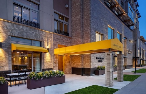 Fitzsimons Hotel | Elegant Accommodation with Balcony, Kitchen and Gas Fireplace!