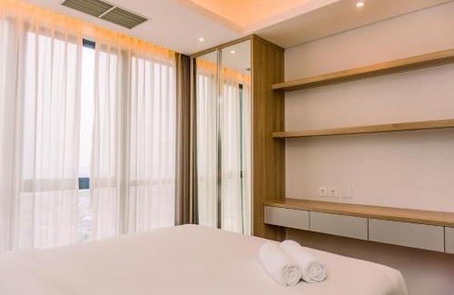 Pinang Apartment | Elegant and Comfort 1BR at The Smith Alam Sutera Apartment By Travelio