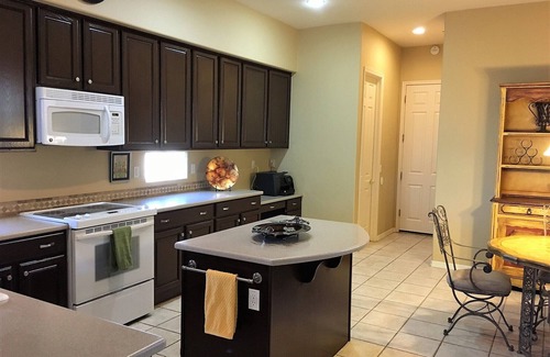 Winfield House | Elegant and Comfortable Home in North Scottsdale Resort Community