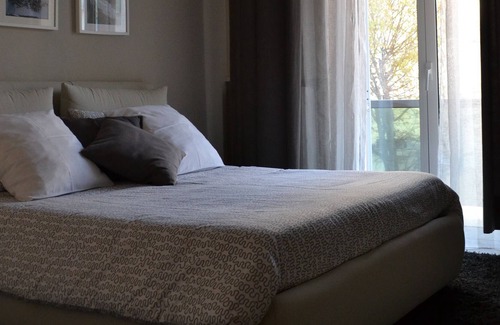 Alba Apartment | Elegant and new apartment 50 meters from the sea