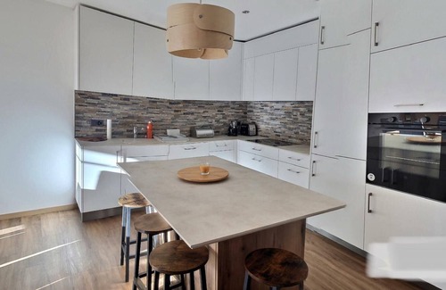 Chateau-d'Oex Apartment | Elegant Apartment with Panoramic Valley View