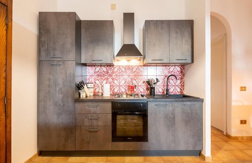 Buonalbergo Apartment | Elegant Apartment in Buonalbergo near Town Center