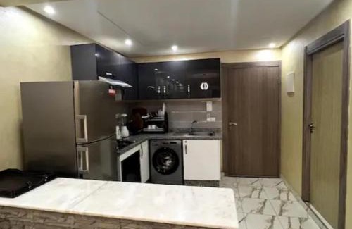 Camp El Ghoul Apartment | Elegant Apartment in Victor Hugo