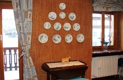 Sestriere Apartment | Elegant Apartment on 2 floors, Central, 5 Beds, Skis on