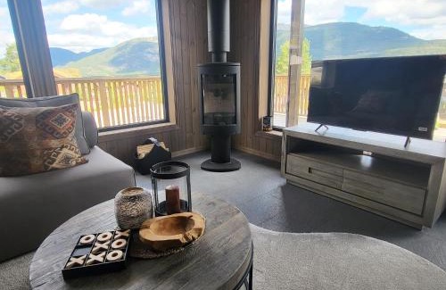 Kviteseid House | Elegant black chalet with top amenities in Vrådal