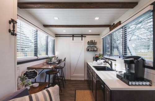 Waco House | Elegant CargoHome The Anchor by Magnolia/Baylor