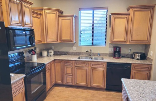 Payson Condo | Elegant Central Payson Getaway