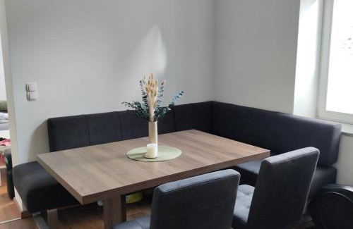 Ptuj Apartment | Elegant City Escape Old Town Ptuj Apartment