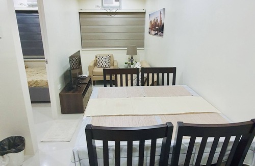 Mabolo Condo | Elegant Condo Near Airport, Malls & Universities with High-speed Internet