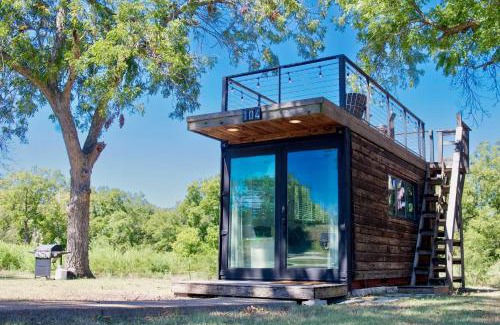 Waco House | Elegant Container Tiny House Yellow & Blue