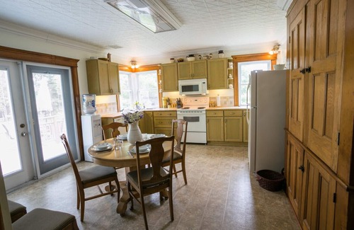 Picton House | Elegant Country Home in Prince Edward County