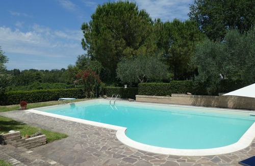 Fano House | Elegant detached house in the countryside with an olive grove pool, close to the sea
