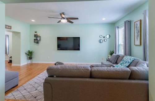 Central West End House | Elegant Entire Home Near Fox & Universities at CWE!