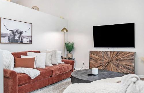 Millard House | Elegant Escape-Fenced Yard BBQ & Cozy Fire Pit