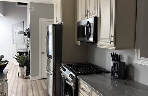 Bedford House | Elegant Estate is close to , UT, MudHens, Inverness and Highland Meadows Golf.