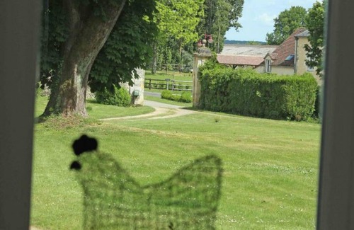 Bellavilliers Cottage | Elegant Estate with Park, Playground, and Farm Animals – Modern Comfort in a Historic Setting