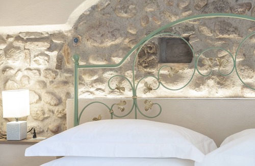 Campagnolo Bed & Breakfast | Elegant farmhouse nestled in the green moraine hills