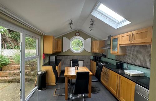 Peninsula House | Elegant flat in a fantastic area