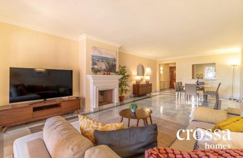 Benahavis Apartment | Elegant Golf Apt, Peace, Pool, Panoramic Views