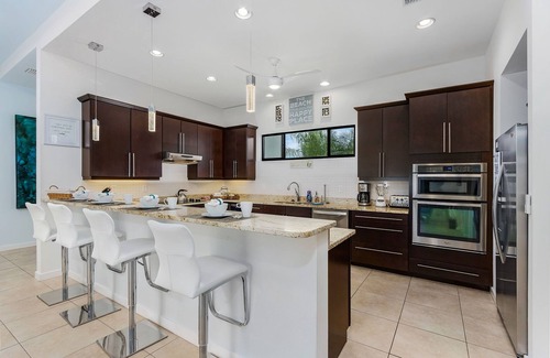 Yacht Club House | Elegant Gulf-access home w/electric-heated pool and spa - Villa Barbara