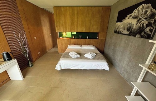 Biella House | Elegant Holiday House surrounded by greenery, ideal for those seeking a little relaxation