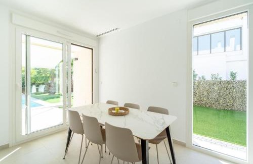 Lo Rufete House | Elegant Home with Pool