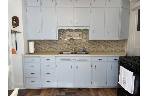 Two Rivers House | Elegant house near Lake Michigan & Lambeau Field