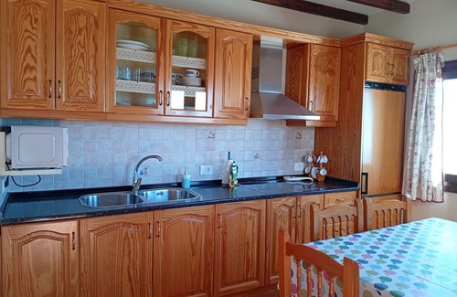 Taibique Ski Chalet | Elegant Island Stay with BBQ in Hierro