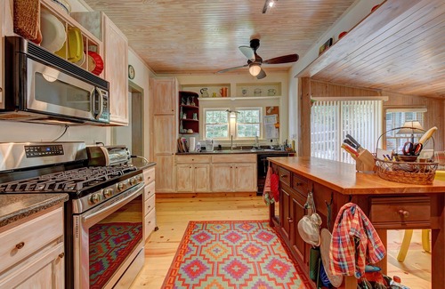 Great Barrington House | Elegant Lake Buel Home
