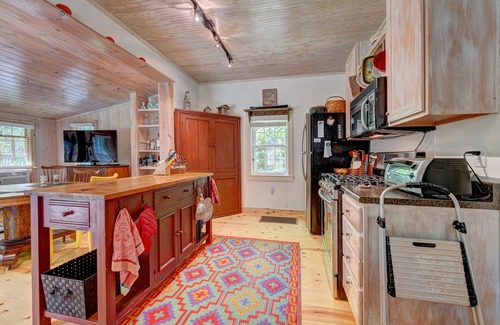 Great Barrington House | Elegant Lake Buel Home