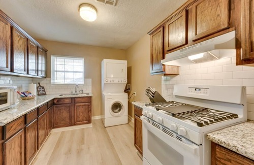 Lake Charles Apartment | Elegant Lake Charles Apartment