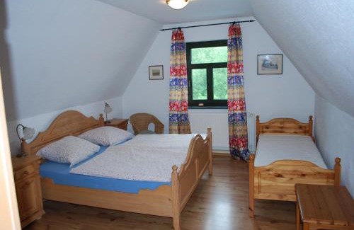 Dargun Apartment | Elegant Mansion in Barlin with Swimming Pool