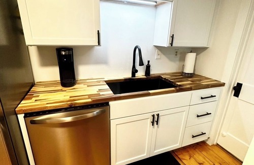 Marshall Condo | Elegant Marshall Condo