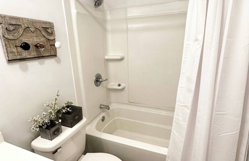 Marshall Condo | Elegant Marshall Condo