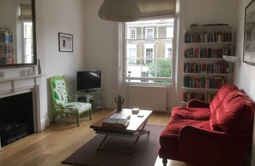 Camden Town with Primrose Hill Apartment | Elegant, self contained, 1 bed in Victorian villa