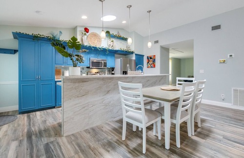 Palm Bay House | Elegant Space Coast Private Pool Home w/Garden, Fire Pit, and Billiard Room